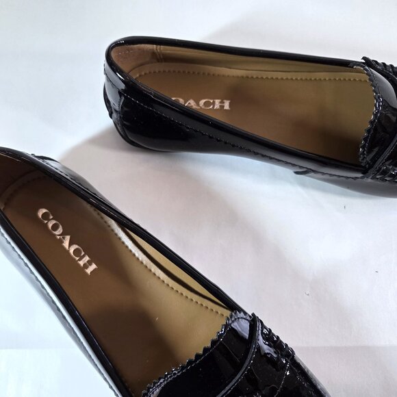 NIB Coach Odette Black Patent Leather Loafers Size 9.5 - Picture 3 of 5